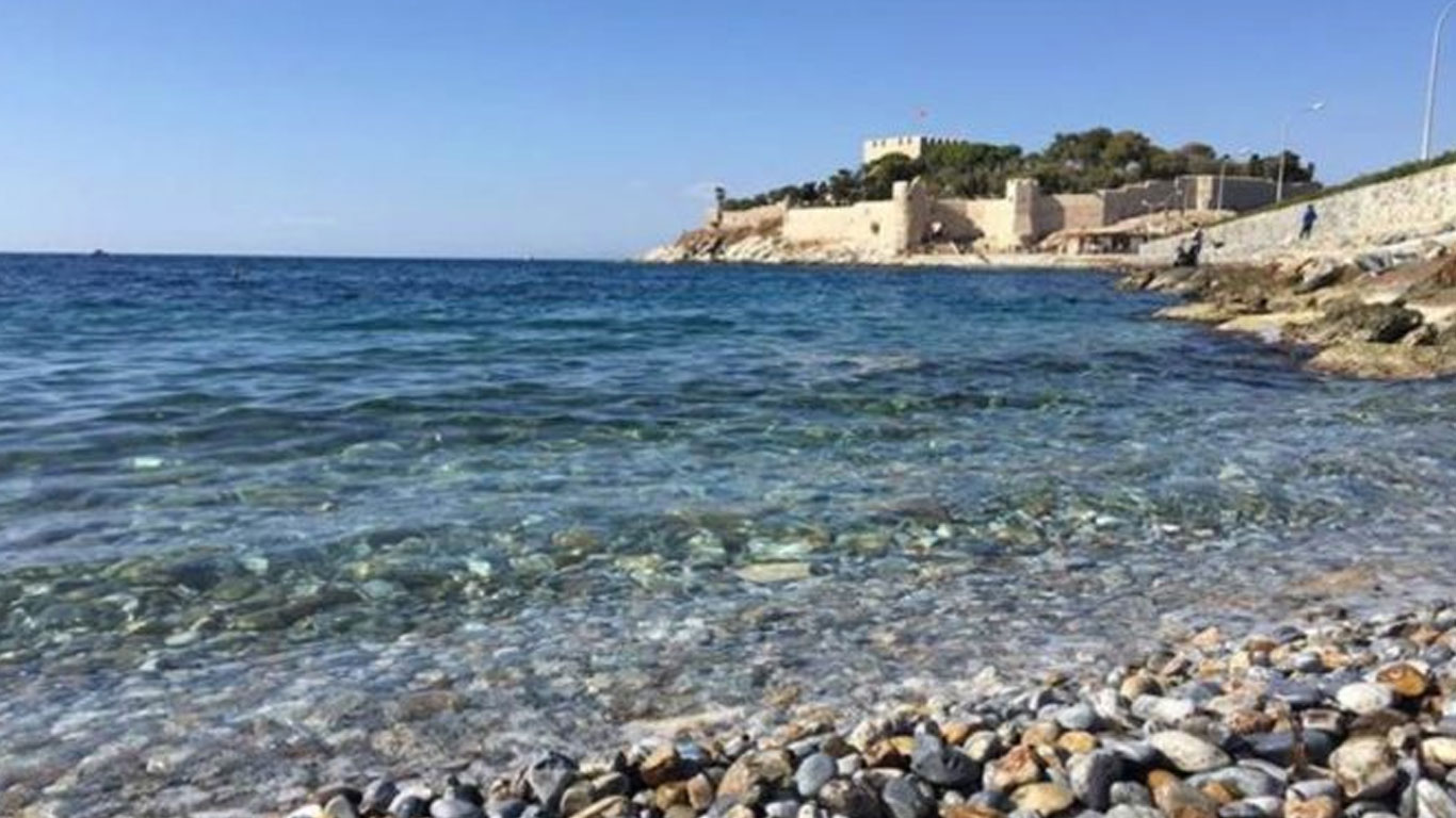 Kuşadası Papaz Plajı