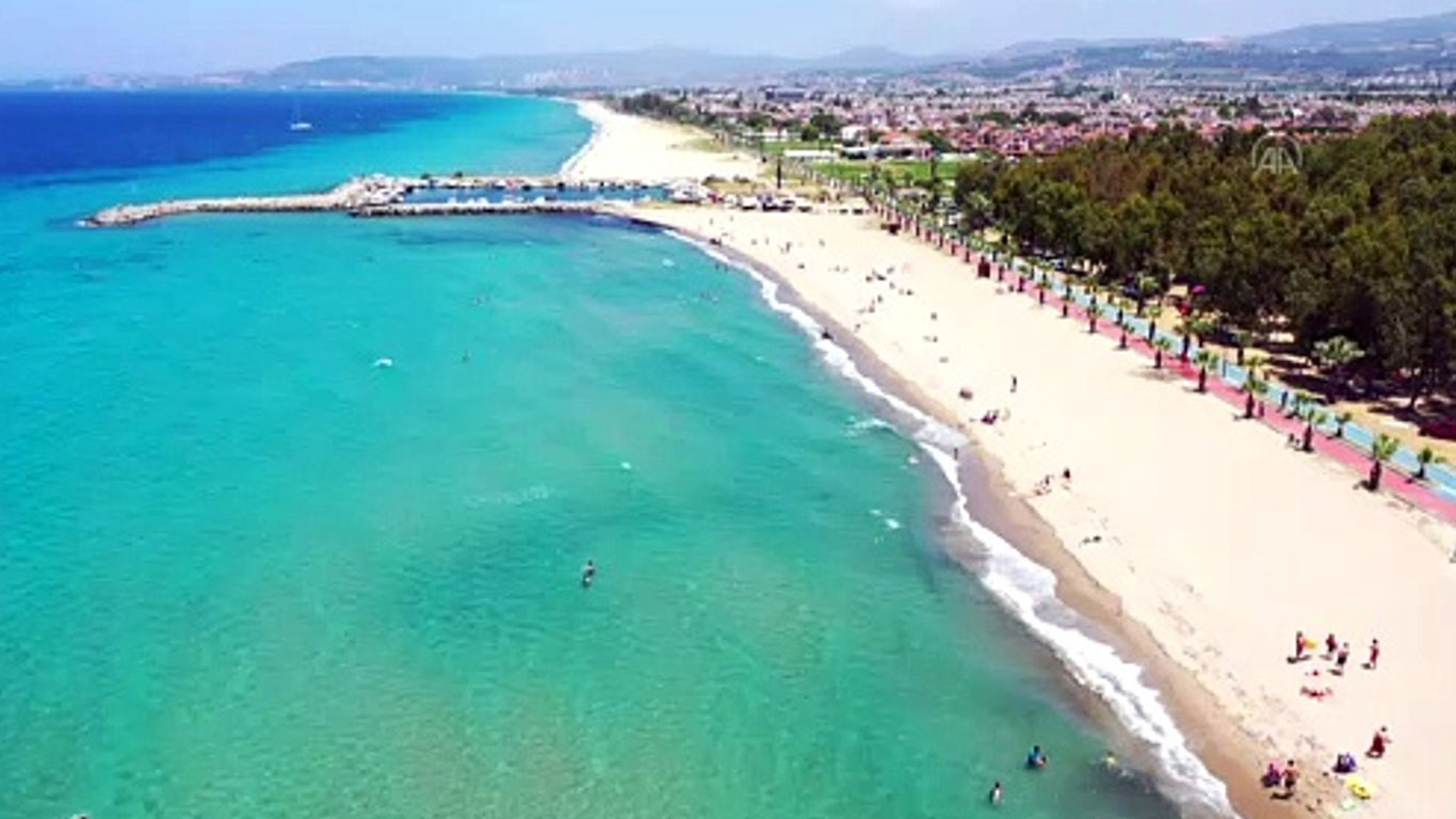 Kuşadası Sevgi Plajı